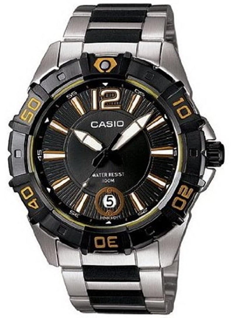 Casio Analog Men’s Watch MTD‑1070D‑1A2VDF , 43 mm Black Dial & Stainless Steel Band, 100 m WR
